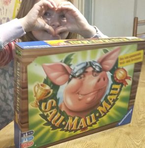 Bild: Spielschachtel "Sau Mau Mau"