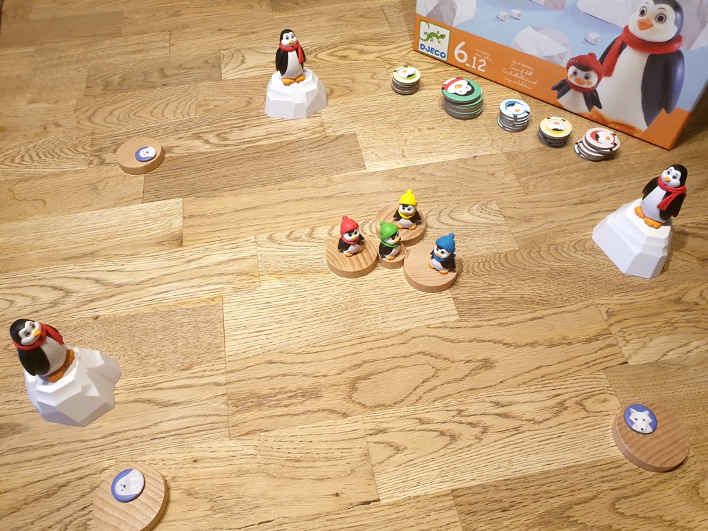 Glisse Glace Ein Pinguin Schnipp Spiel Fur Kinder Von Djeco