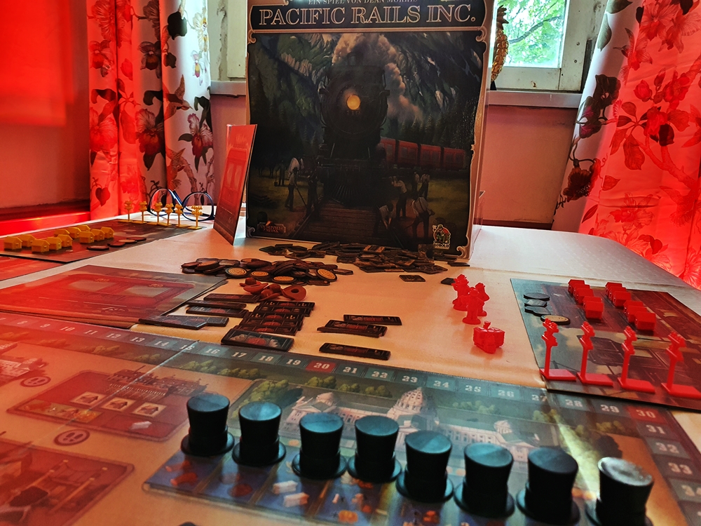 aufgebautes Spiel, Spielkarton