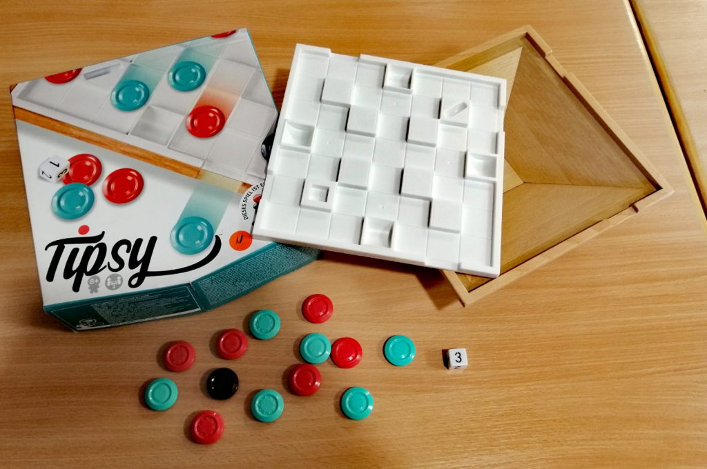 Tipsy Spielmaterial