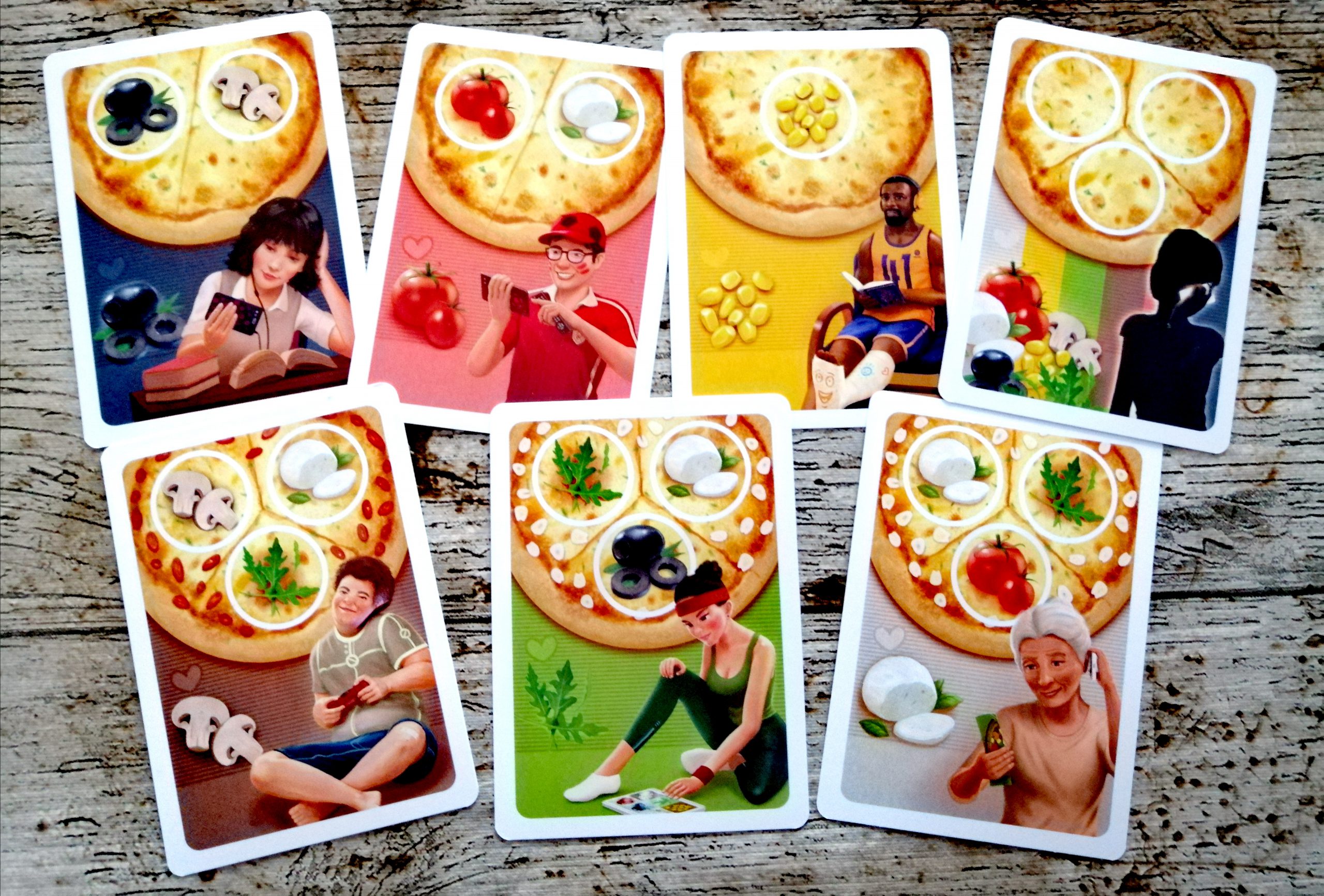 Die Kunden (Aufgabenkarten) sind sehr unterschiedlich. Es gibt z. B. eine ältere Dame oder einen Basketballspieler.