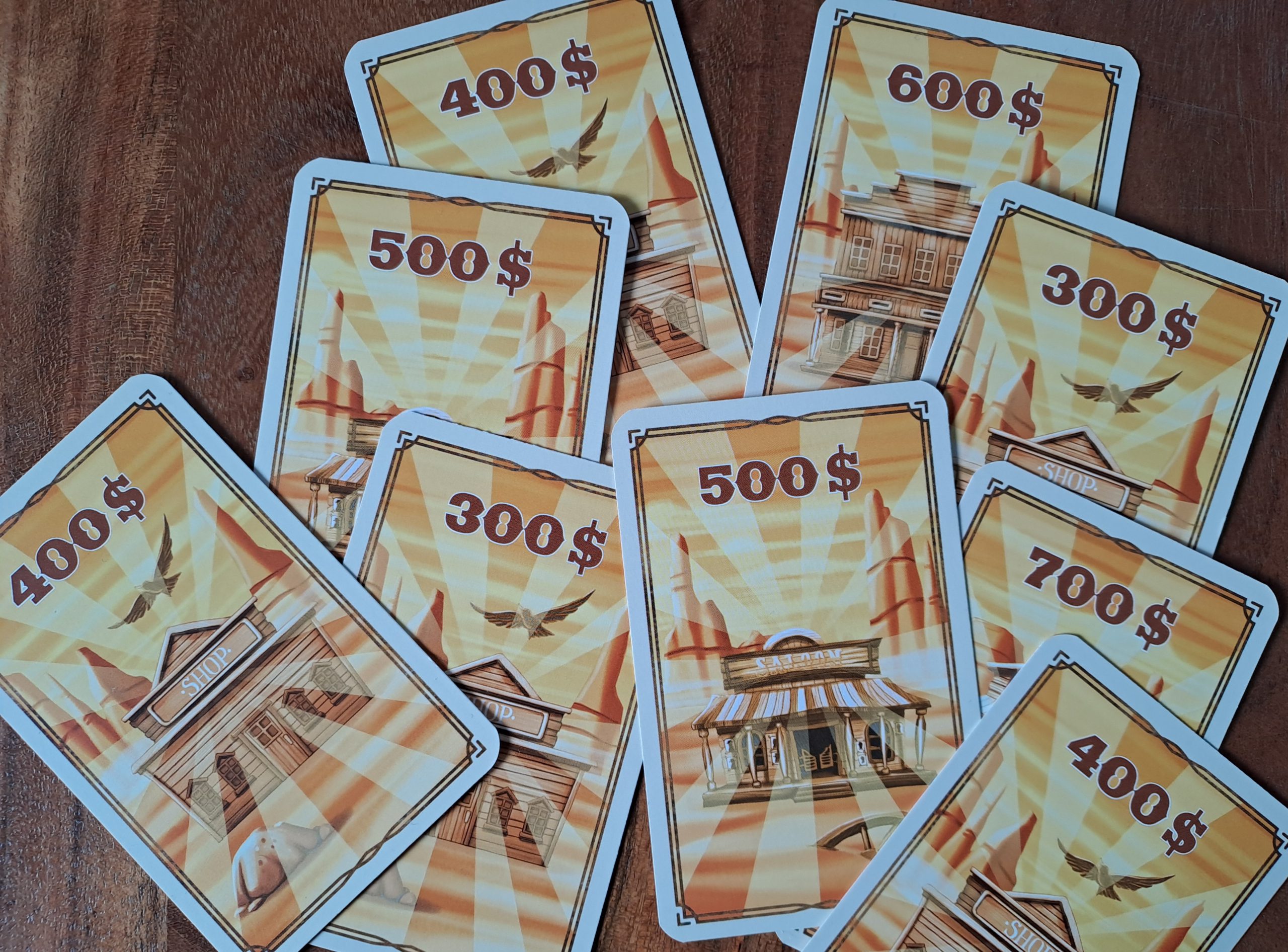 Ausbeute!!! Karten mit aufgedruckten Dollarwerten zwischen 300 und 600