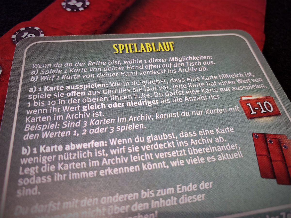 Die Regeln stehen zusammengefasst auf einer Karte