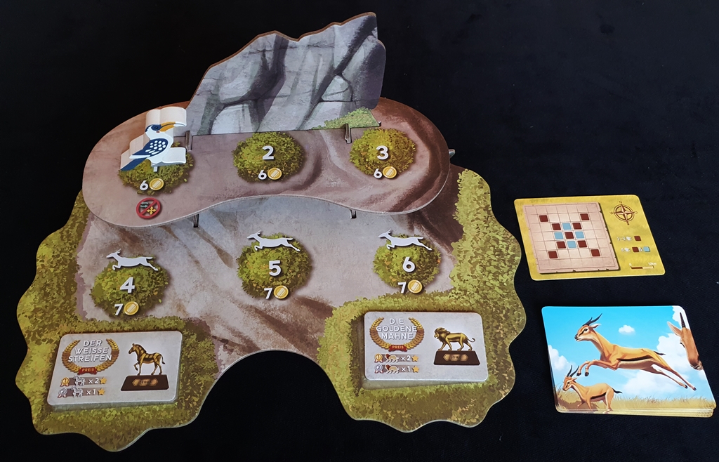 Baum in 3D mit dem Rundenmarker und Karten, die später eine Rolle spielen