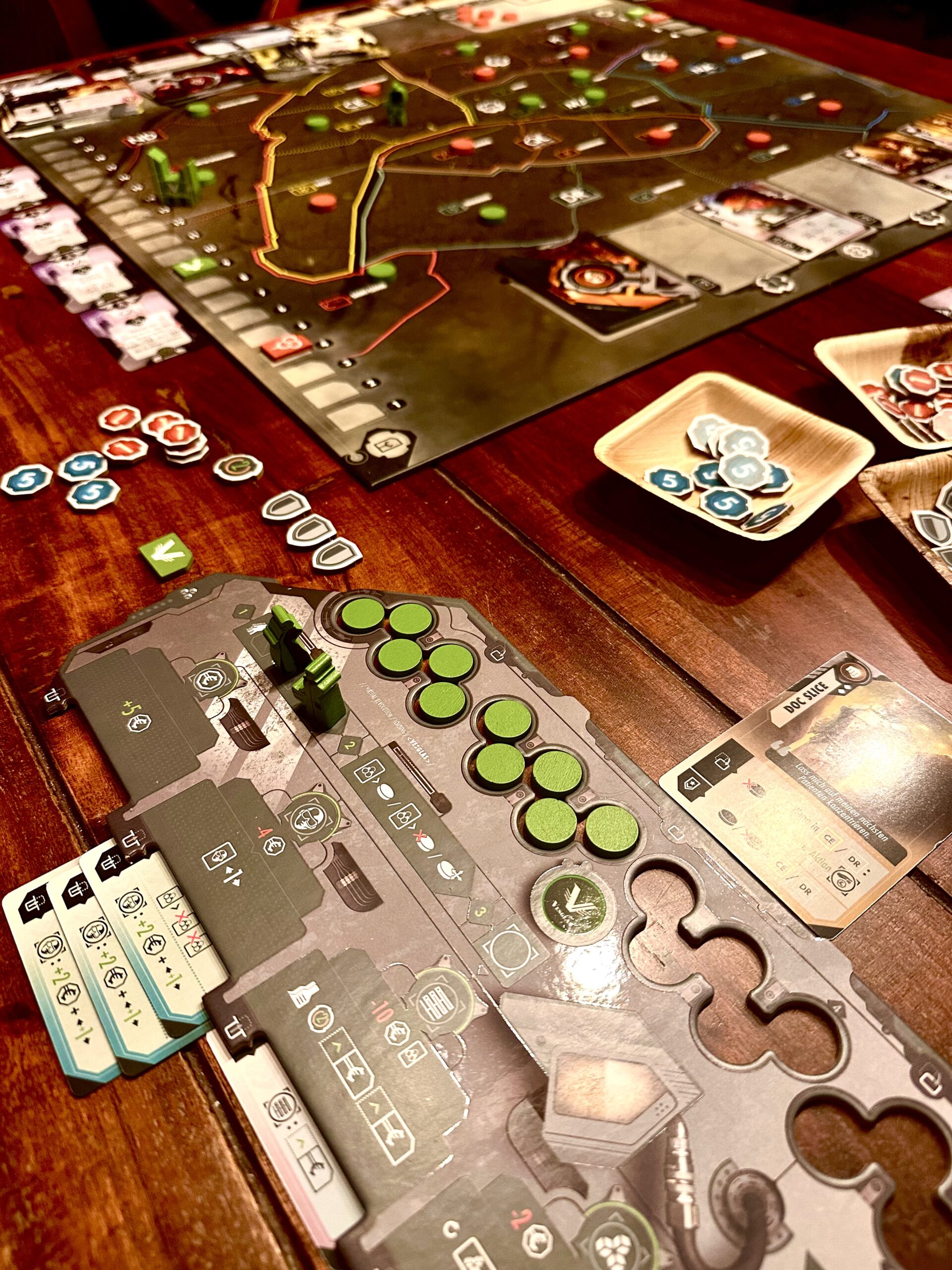 Aufbau des Spiels, Tableau einer mitspielenden Person