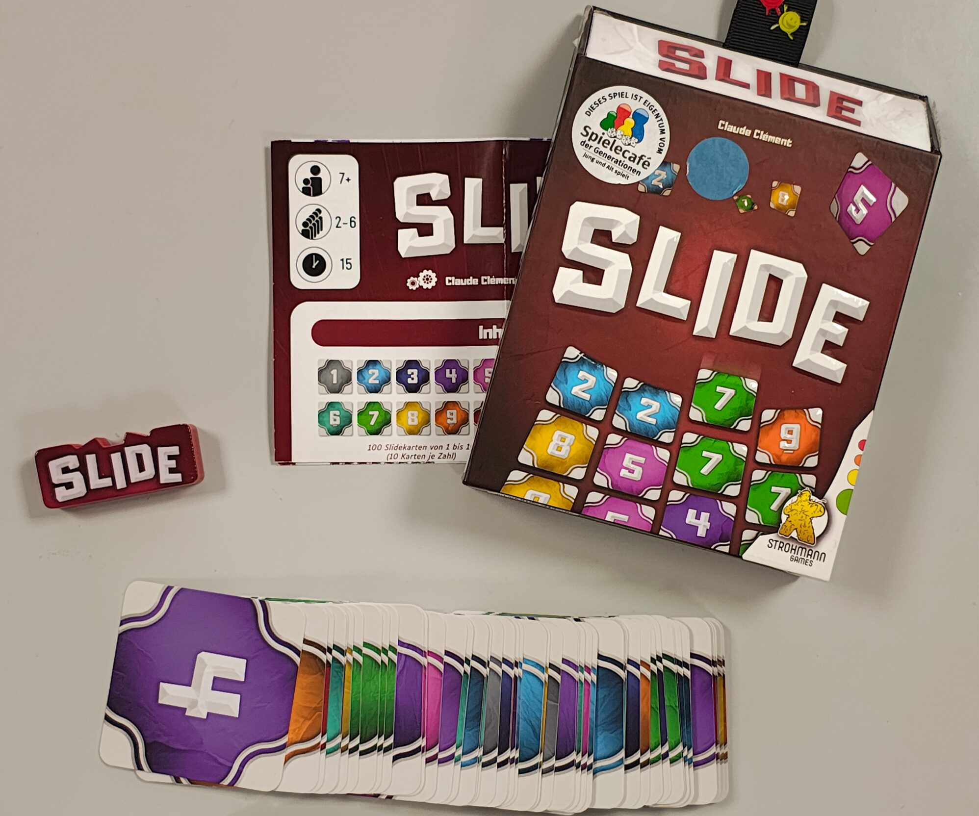 SLIDE von Strohmann Games: Karton und Spielmaterial