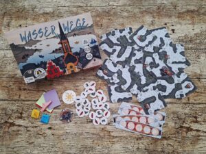 Spieleschachtel mit Inhalt.